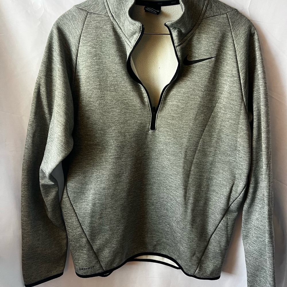 Vintage ‘01 Nike Dri-Fit Gray Quarter-Zip Sweater